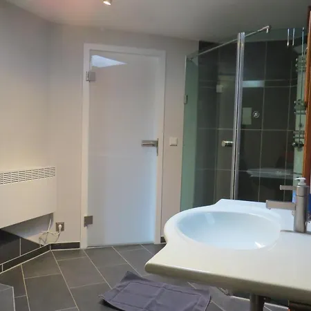 بيت للعطل Moeve *