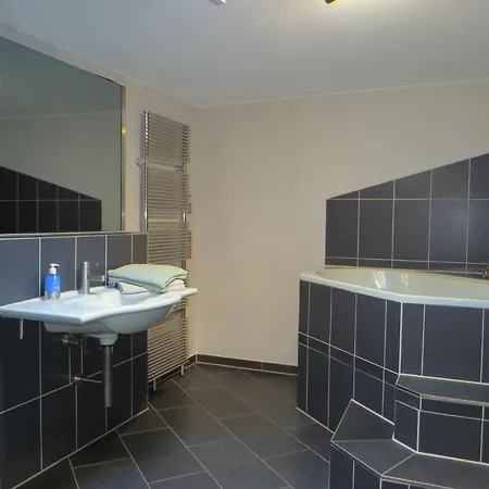 Moeve بيت للعطل فاستروم